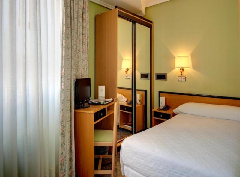 Hotel Alda Pasaje Gijón Kültér fotó